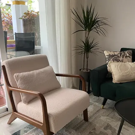 Designed In Apartment